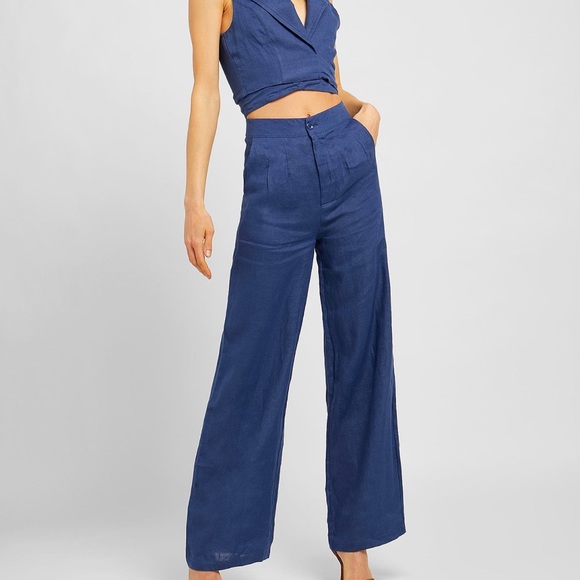 Linen wrap top - Picture 2 of 9